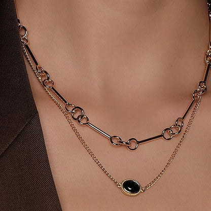 Elin Chain Necklace